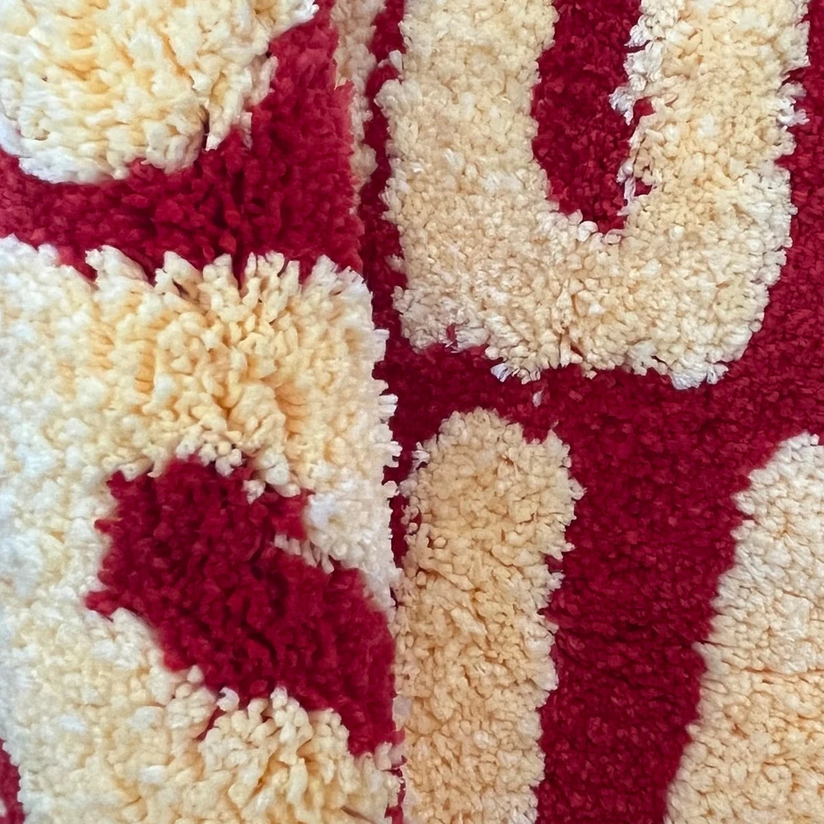 Be Your Self Shape Tufted Rug Room Anti-Slip Trippy Bedroom Handmade Flocking Rug Carpet Living Room Entrance Rug Home Decor